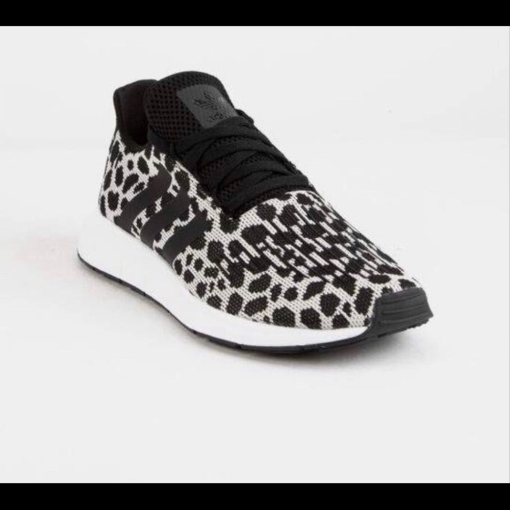 Adidas Swift Run Cheetah/Leopard 10 -NWT SOLD OUT
